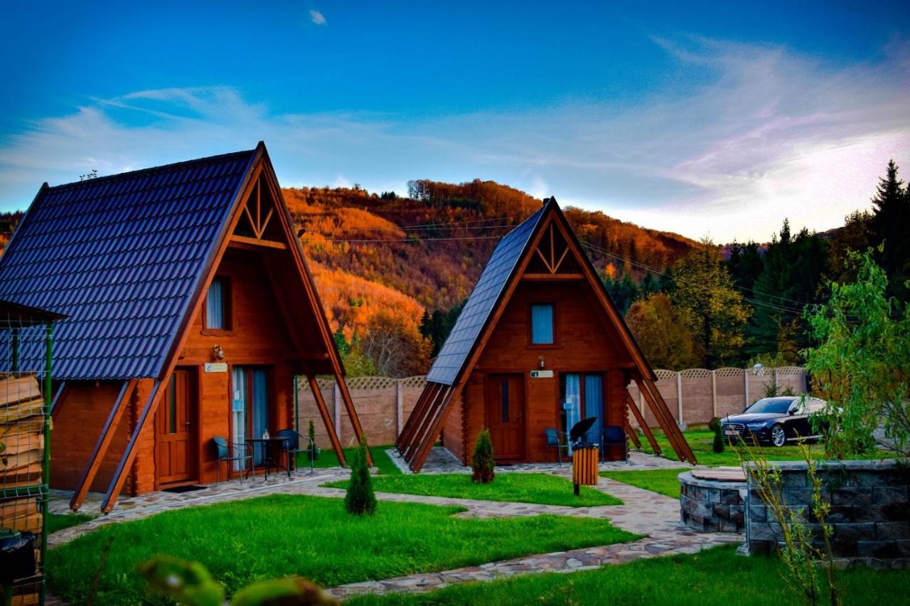 Green Property Dofteana Экстерьер фото